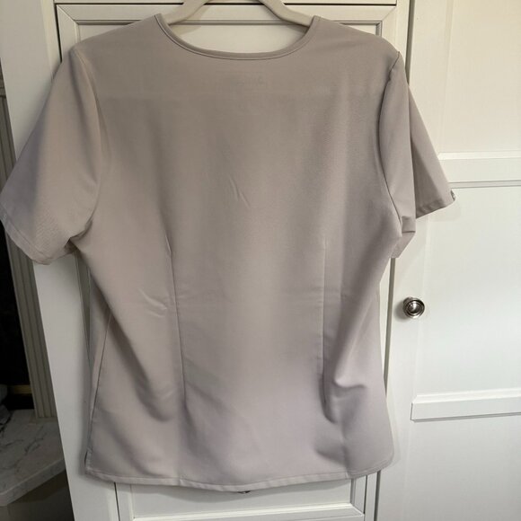 FIGS BONE Limited Color Zamora 2.0 Jogger MED/REG and Catarina Top MED - Picture 4 of 5